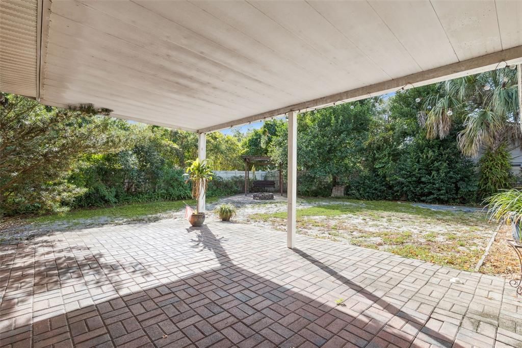 В аренду: $2,500 (4 спален, 2 ванн, 1905 Квадратных фут)