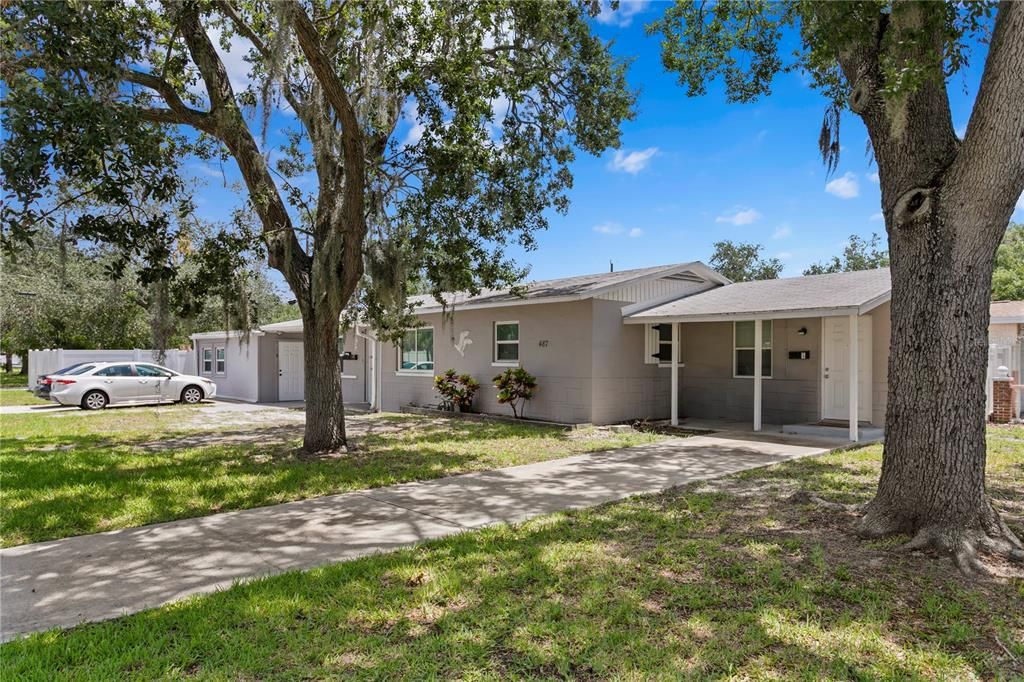 For Rent: $1,850 (3 beds, 1 baths, 943 Square Feet)