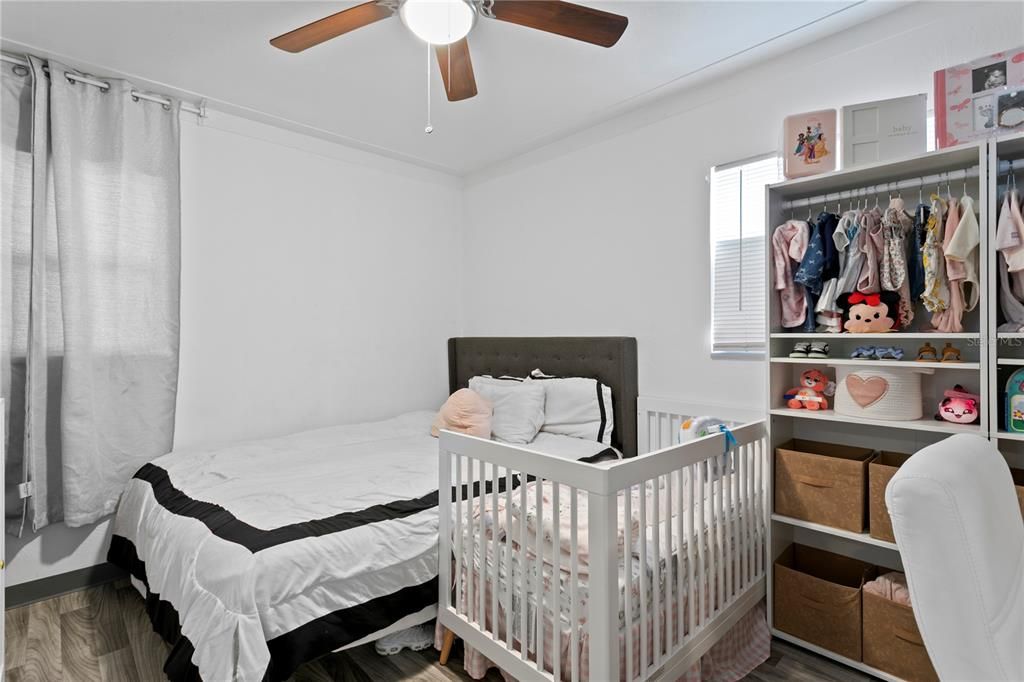 For Rent: $1,850 (3 beds, 1 baths, 943 Square Feet)