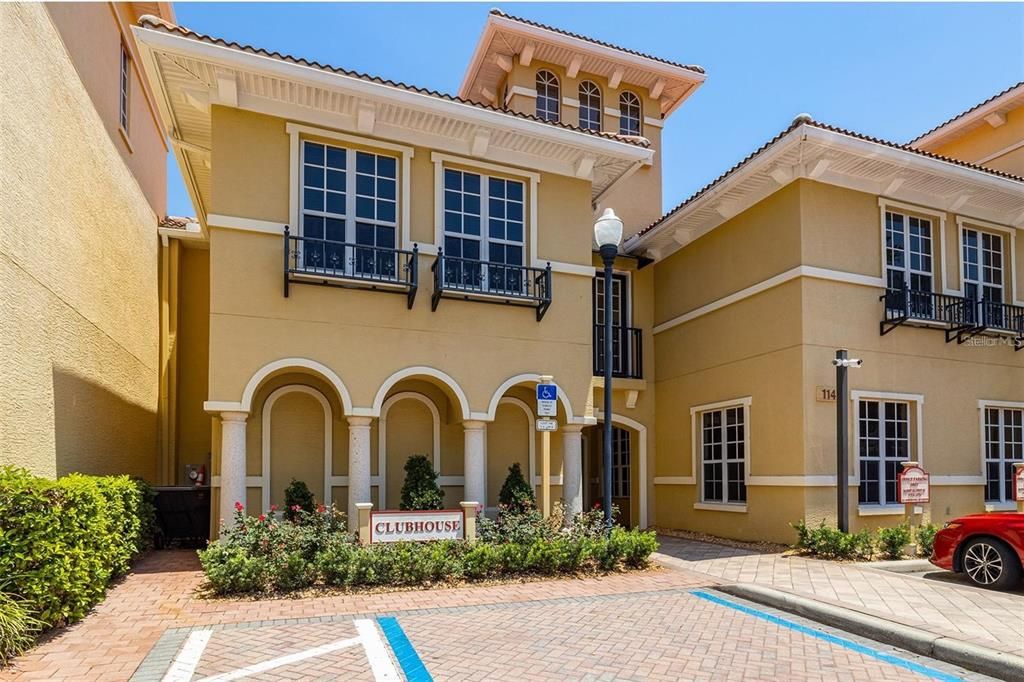 В аренду: $2,550 (1 спален, 1 ванн, 881 Квадратных фут)