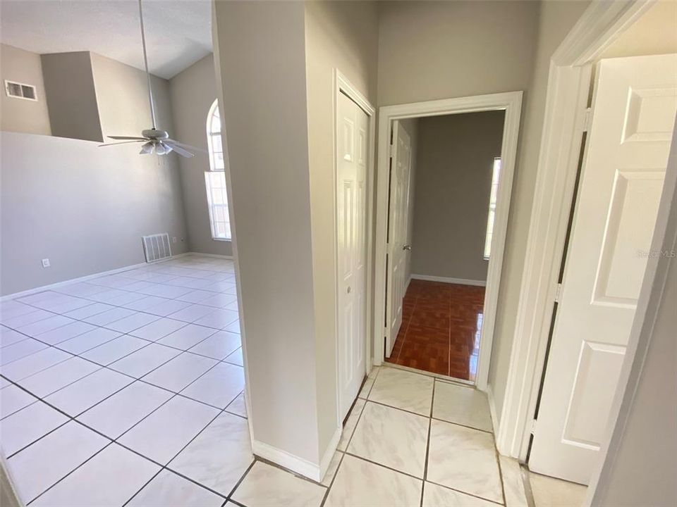 В аренду: $1,575 (3 спален, 2 ванн, 1651 Квадратных фут)