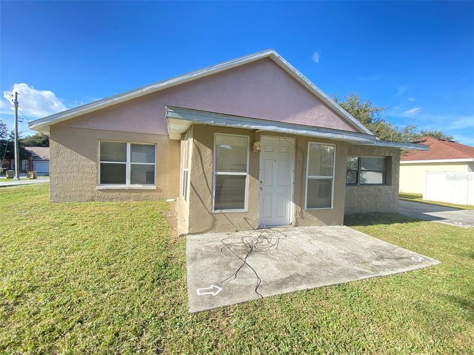 В аренду: $1,575 (3 спален, 2 ванн, 1651 Квадратных фут)