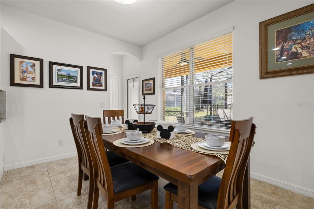 For Sale: $520,000 (5 beds, 5 baths, 3331 Square Feet)