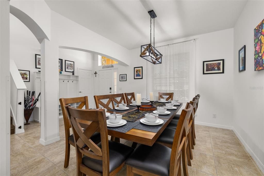 For Sale: $520,000 (5 beds, 5 baths, 3331 Square Feet)