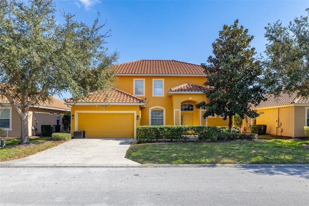 For Sale: $520,000 (5 beds, 5 baths, 3331 Square Feet)