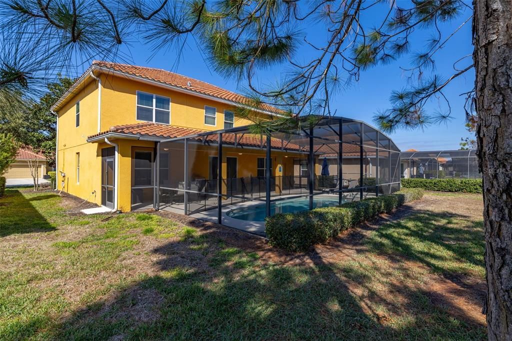 For Sale: $520,000 (5 beds, 5 baths, 3331 Square Feet)