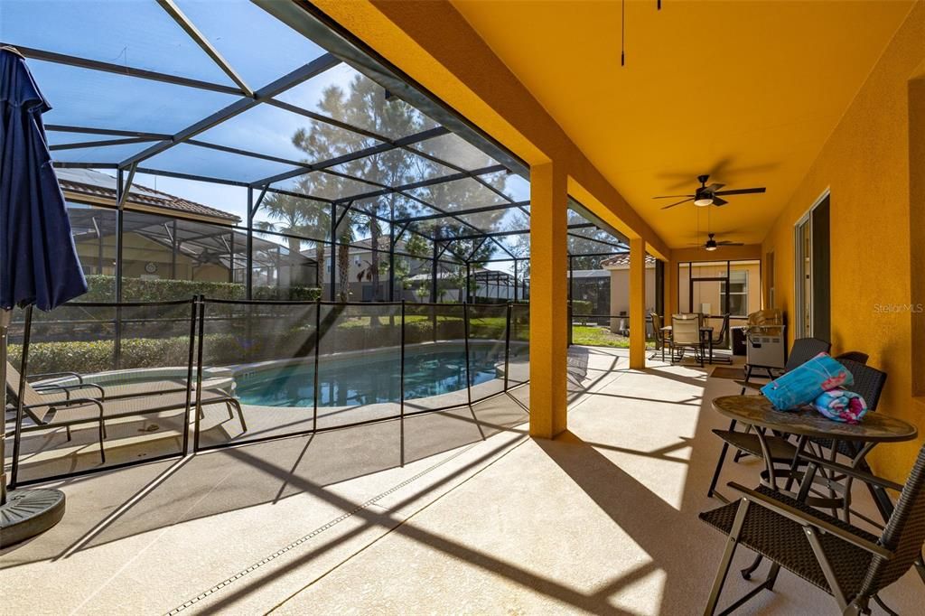 For Sale: $520,000 (5 beds, 5 baths, 3331 Square Feet)