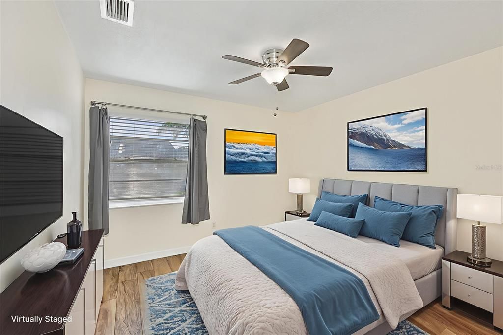 待售: $199,000 (2 贝兹, 2 浴室, 1448 平方英尺)