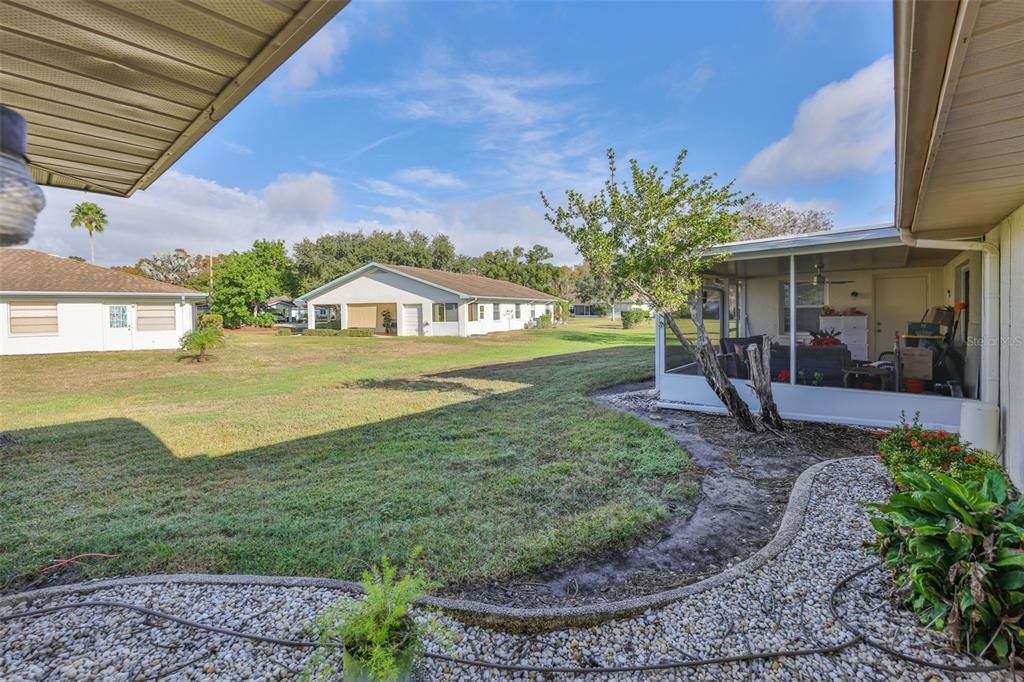 待售: $199,000 (2 贝兹, 2 浴室, 1448 平方英尺)