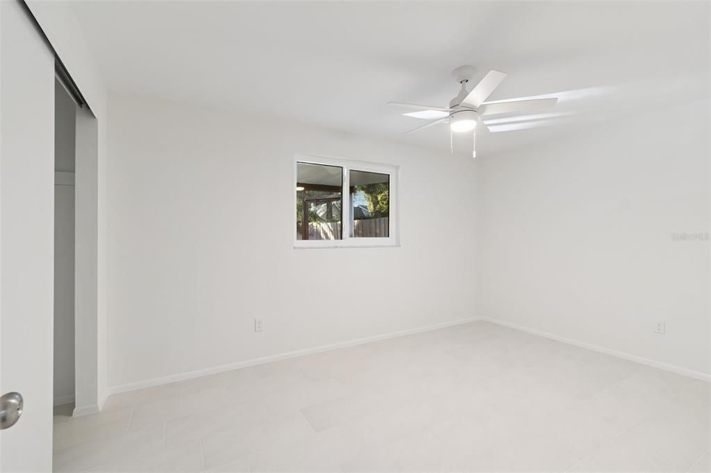 En Venta: $565,000 (4 camas, 2 baños, 1380 Pies cuadrados)