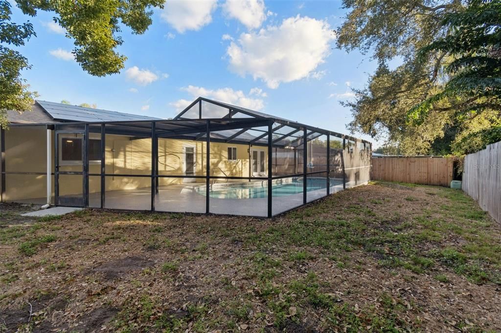 En Venta: $565,000 (4 camas, 2 baños, 1380 Pies cuadrados)