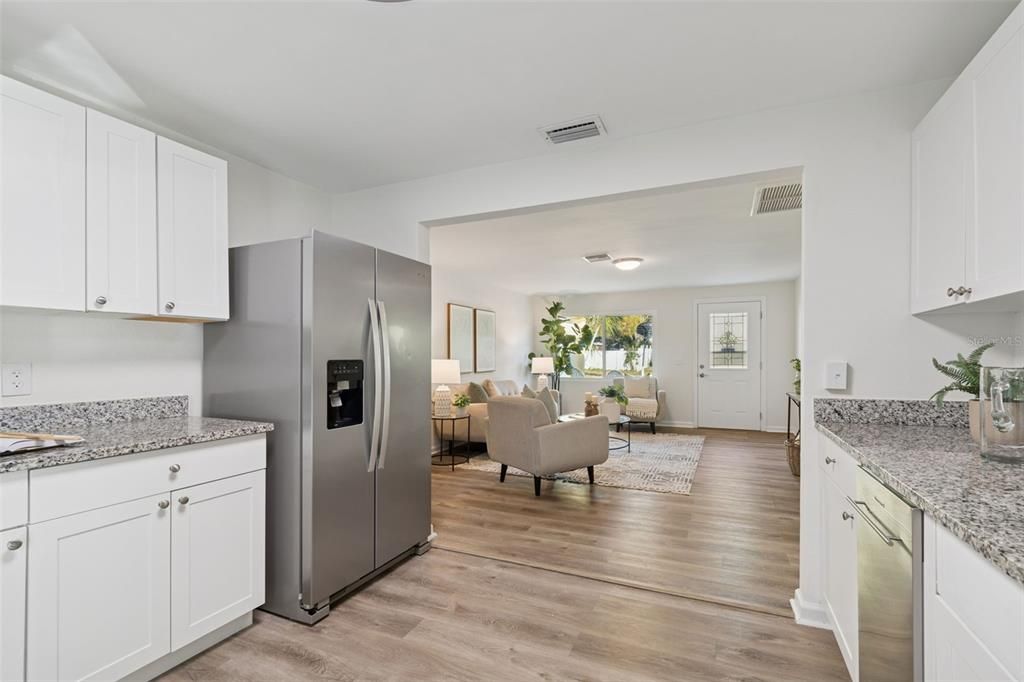 En Venta: $565,000 (4 camas, 2 baños, 1380 Pies cuadrados)