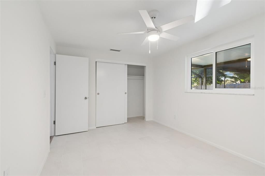 En Venta: $565,000 (4 camas, 2 baños, 1380 Pies cuadrados)