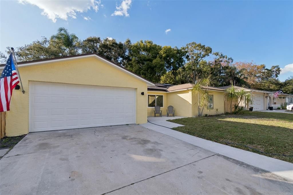 En Venta: $565,000 (4 camas, 2 baños, 1380 Pies cuadrados)