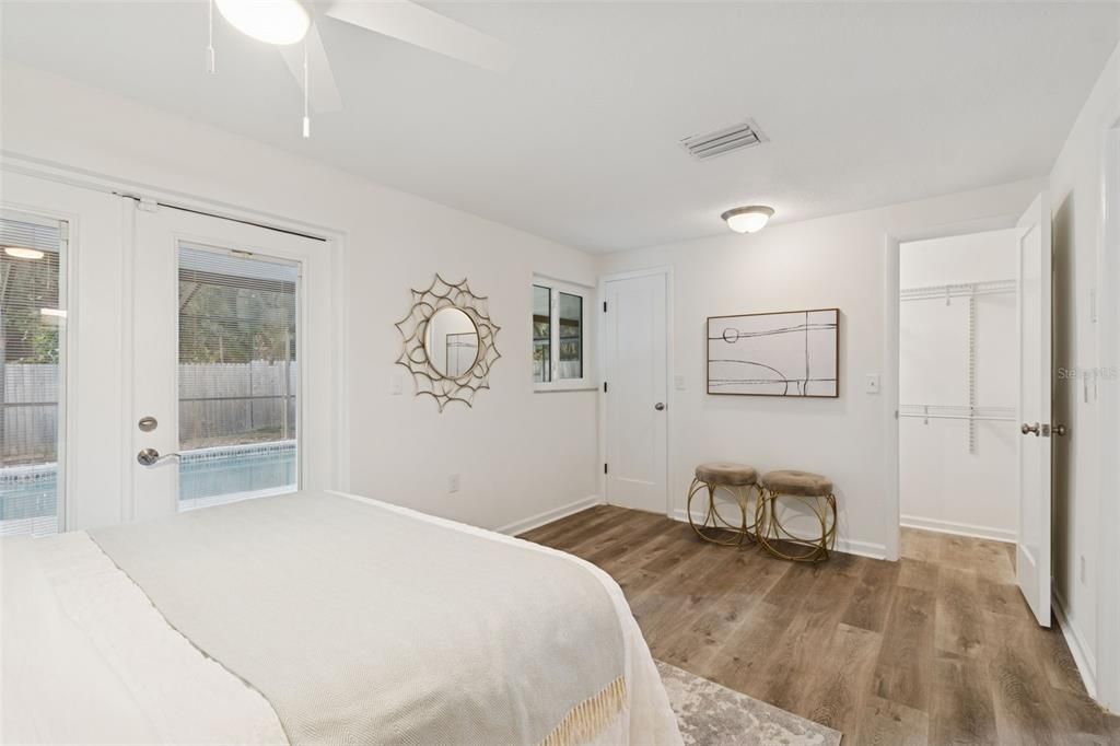 En Venta: $565,000 (4 camas, 2 baños, 1380 Pies cuadrados)