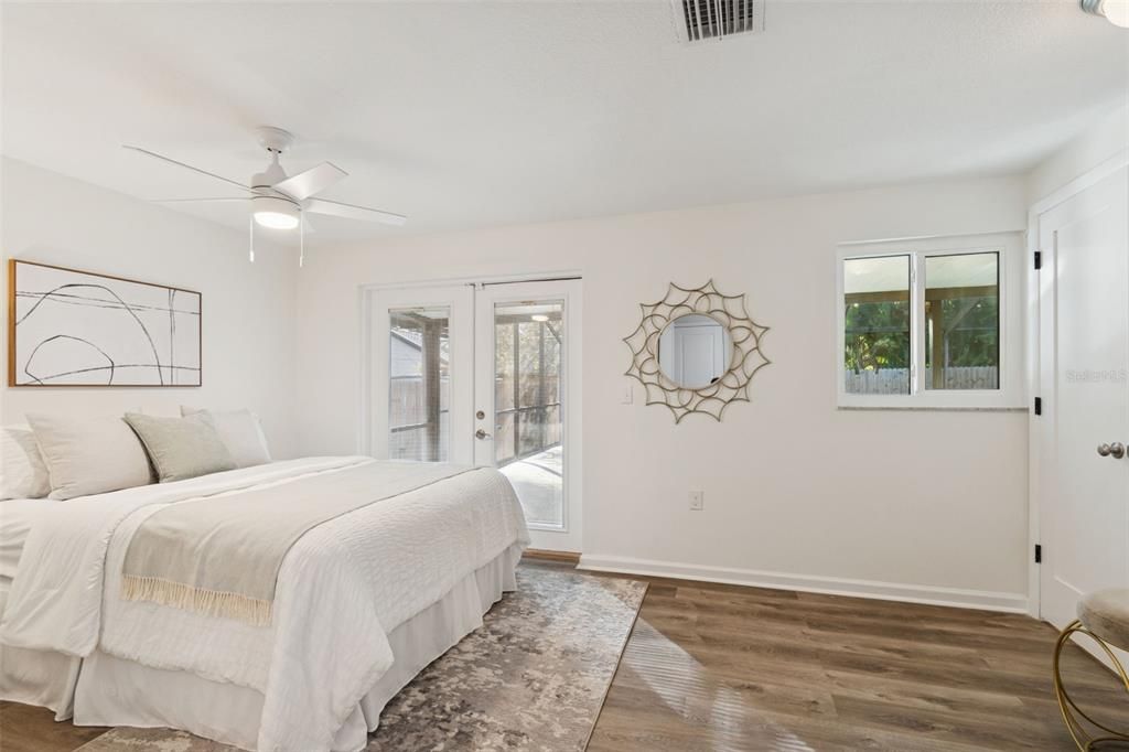 En Venta: $565,000 (4 camas, 2 baños, 1380 Pies cuadrados)