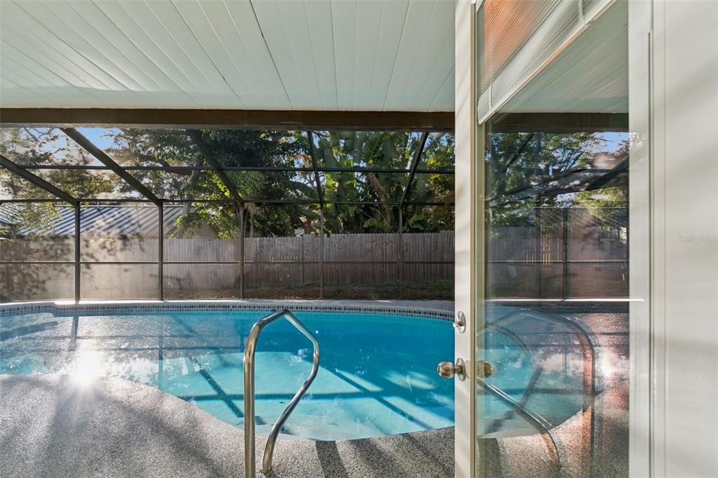 En Venta: $565,000 (4 camas, 2 baños, 1380 Pies cuadrados)