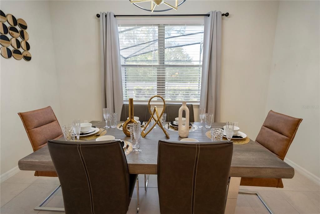 For Rent: $3,000 (5 beds, 5 baths, 2587 Square Feet)