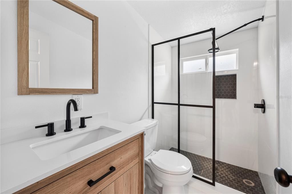 В аренду: $1,400 (2 спален, 2 ванн, 1056 Квадратных фут)