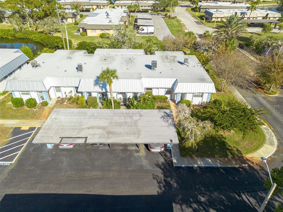 For Sale: $114,000 (2 beds, 1 baths, 831 Square Feet)