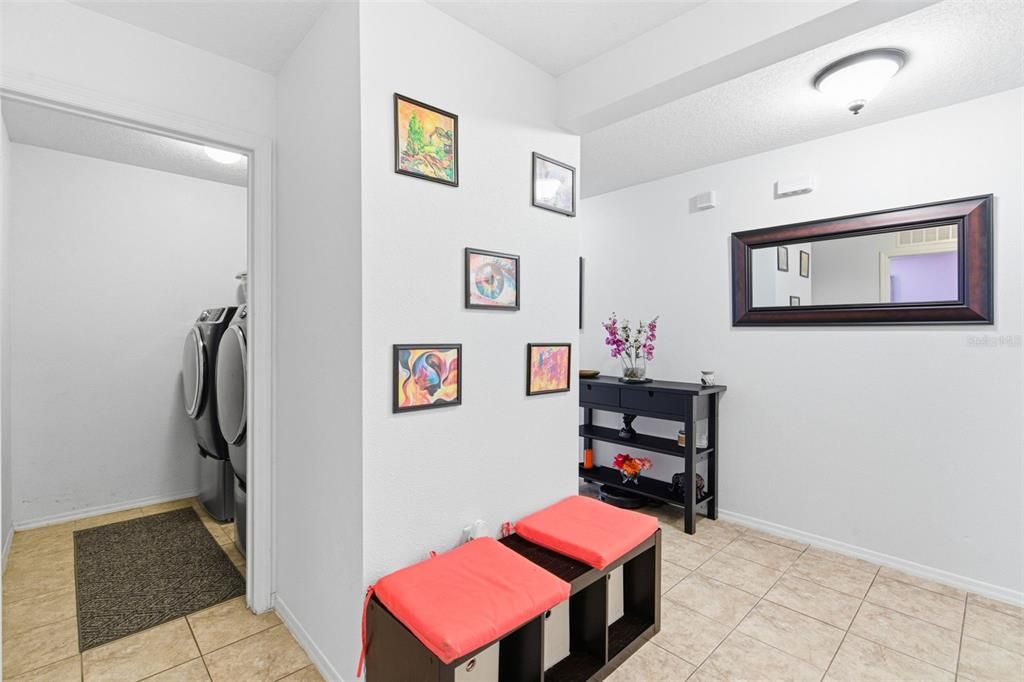 待售: $387,000 (4 贝兹, 2 浴室, 1963 平方英尺)