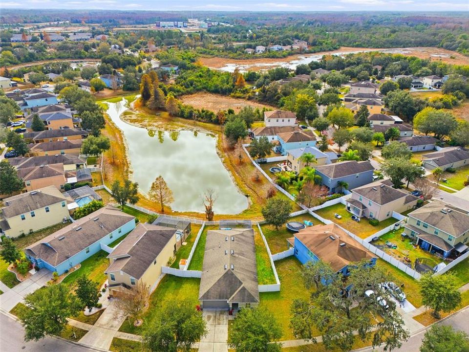 待售: $387,000 (4 贝兹, 2 浴室, 1963 平方英尺)