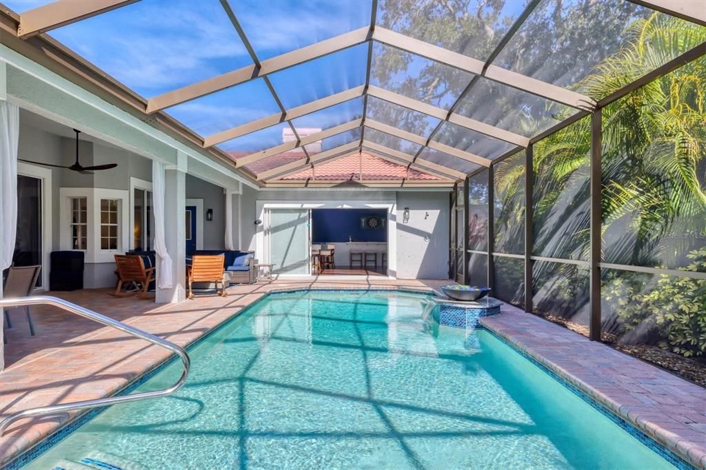 For Sale: $915,000 (3 beds, 3 baths, 2612 Square Feet)