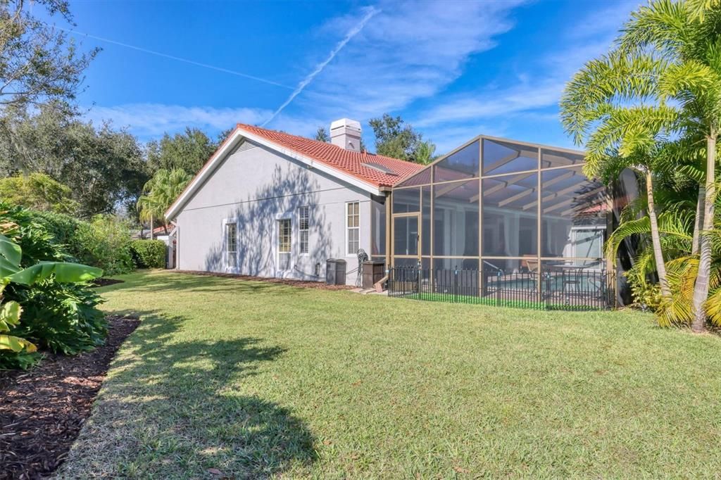 For Sale: $915,000 (3 beds, 3 baths, 2612 Square Feet)