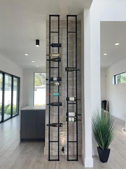 待售: $905,000 (2 贝兹, 2 浴室, 2422 平方英尺)