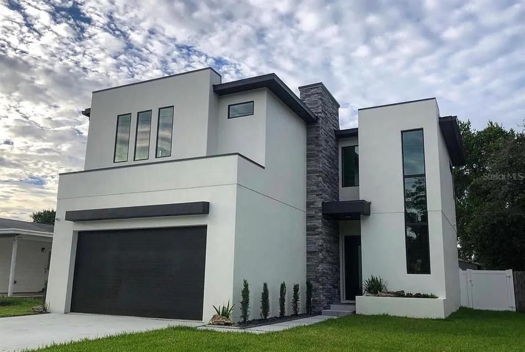 待售: $905,000 (2 贝兹, 2 浴室, 2422 平方英尺)