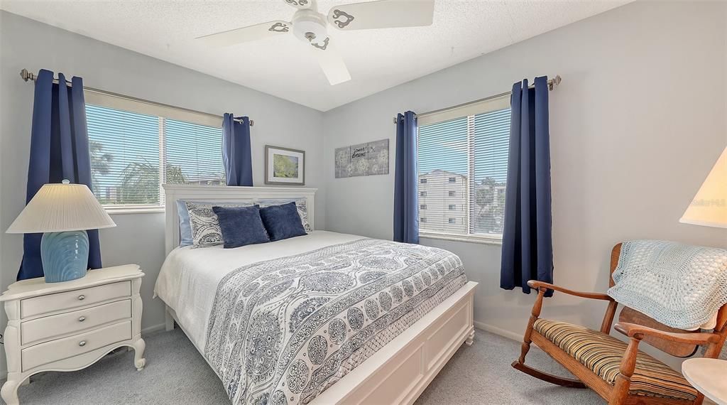 En Venta: $192,400 (2 camas, 2 baños, 1144 Pies cuadrados)