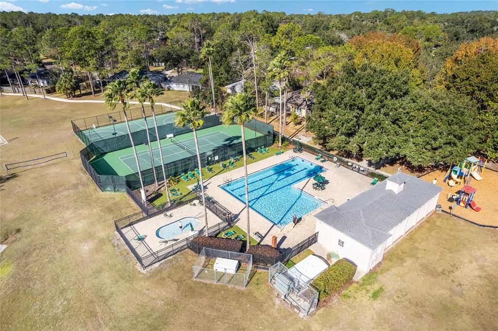 For Sale: $419,000 (4 beds, 2 baths, 1945 Square Feet)