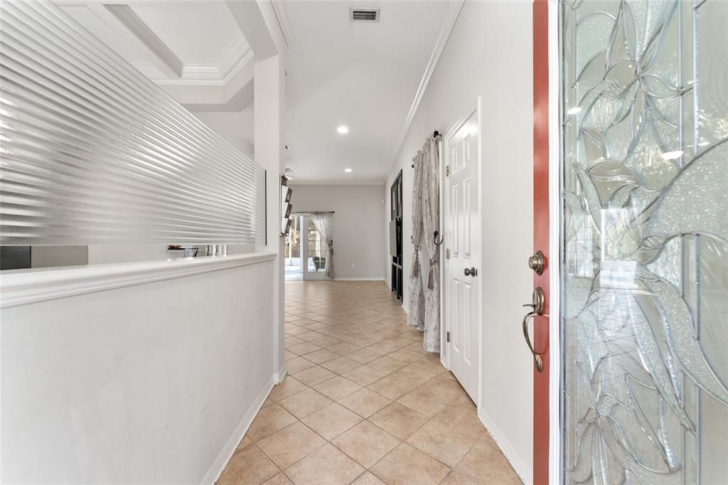 For Sale: $419,000 (4 beds, 2 baths, 1945 Square Feet)