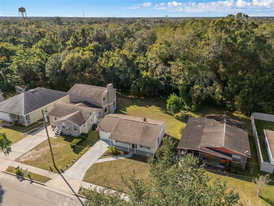 待售: $300,000 (3 贝兹, 2 浴室, 1092 平方英尺)