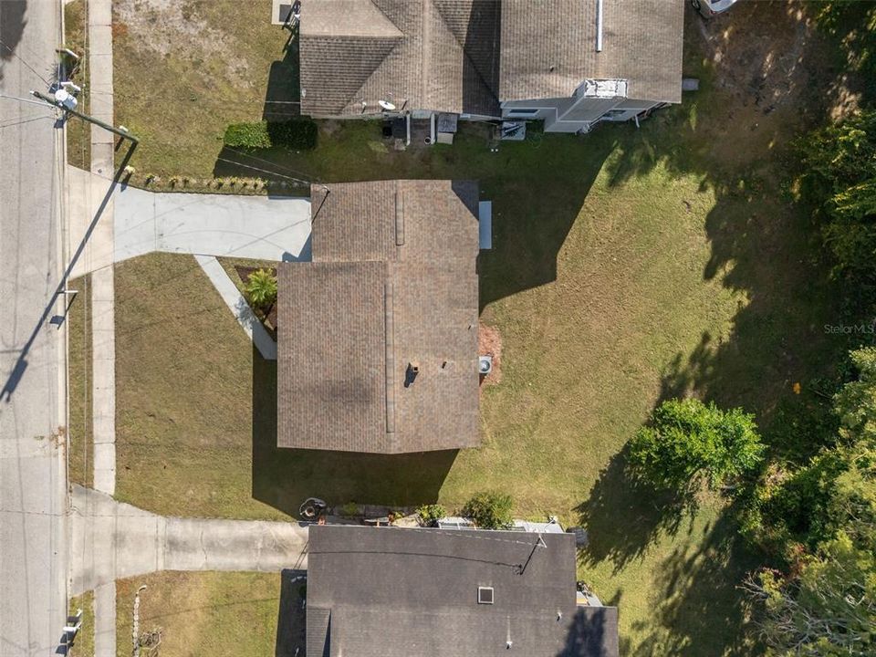 待售: $300,000 (3 贝兹, 2 浴室, 1092 平方英尺)