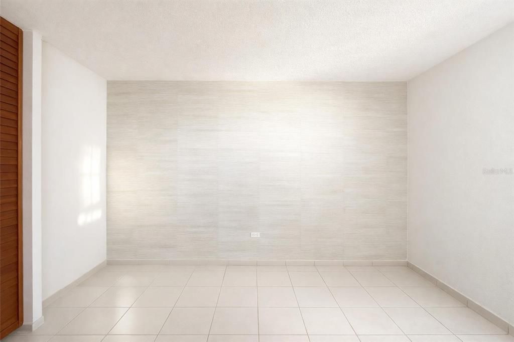 En Venta: $157,000 (3 camas, 1 baños, 889 Pies cuadrados)