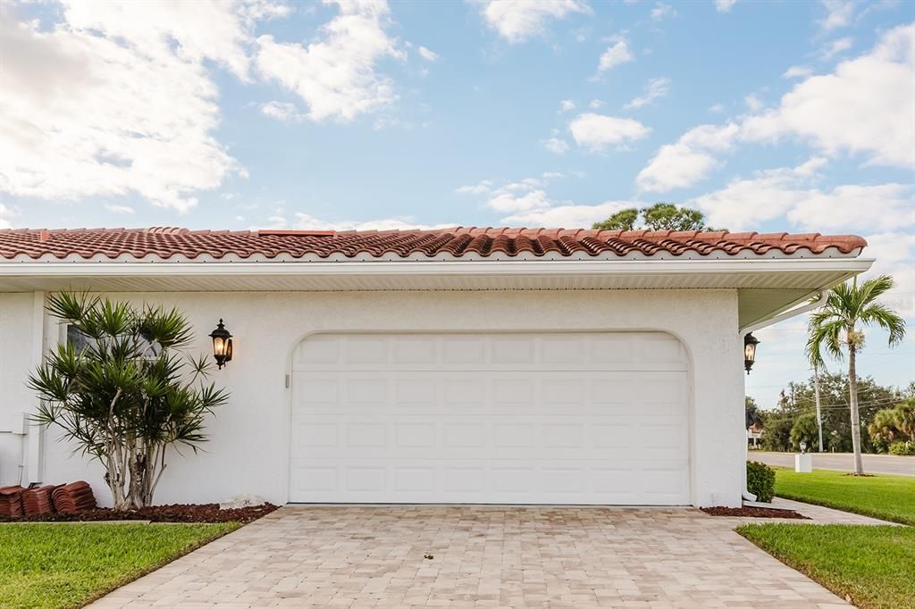 For Sale: $625,000 (3 beds, 2 baths, 1883 Square Feet)