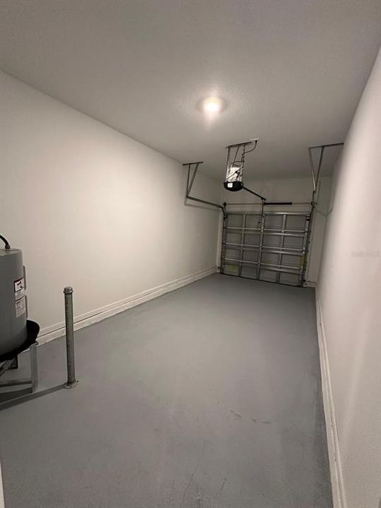 For Rent: $2,200 (3 beds, 2 baths, 1672 Square Feet)