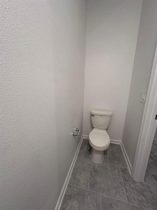 For Rent: $2,200 (3 beds, 2 baths, 1672 Square Feet)