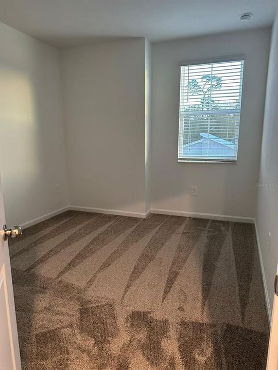 For Rent: $2,200 (3 beds, 2 baths, 1672 Square Feet)