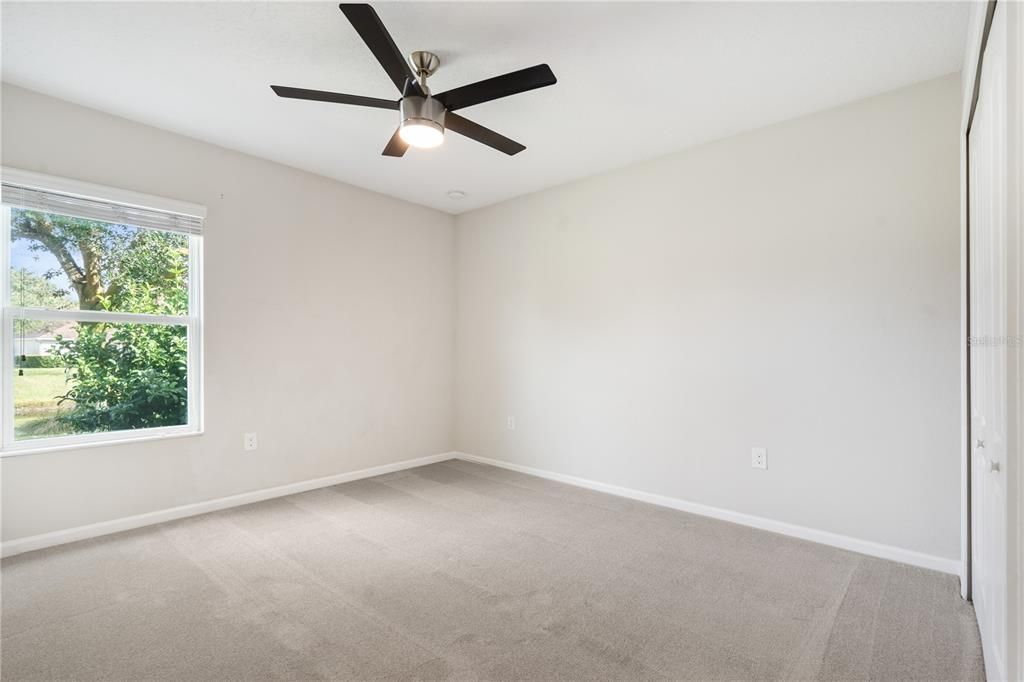 For Sale: $419,900 (3 beds, 3 baths, 2363 Square Feet)