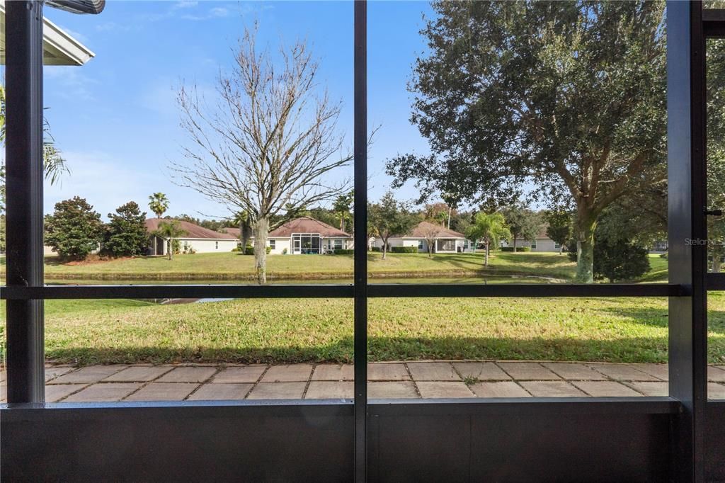 For Sale: $419,900 (3 beds, 3 baths, 2363 Square Feet)