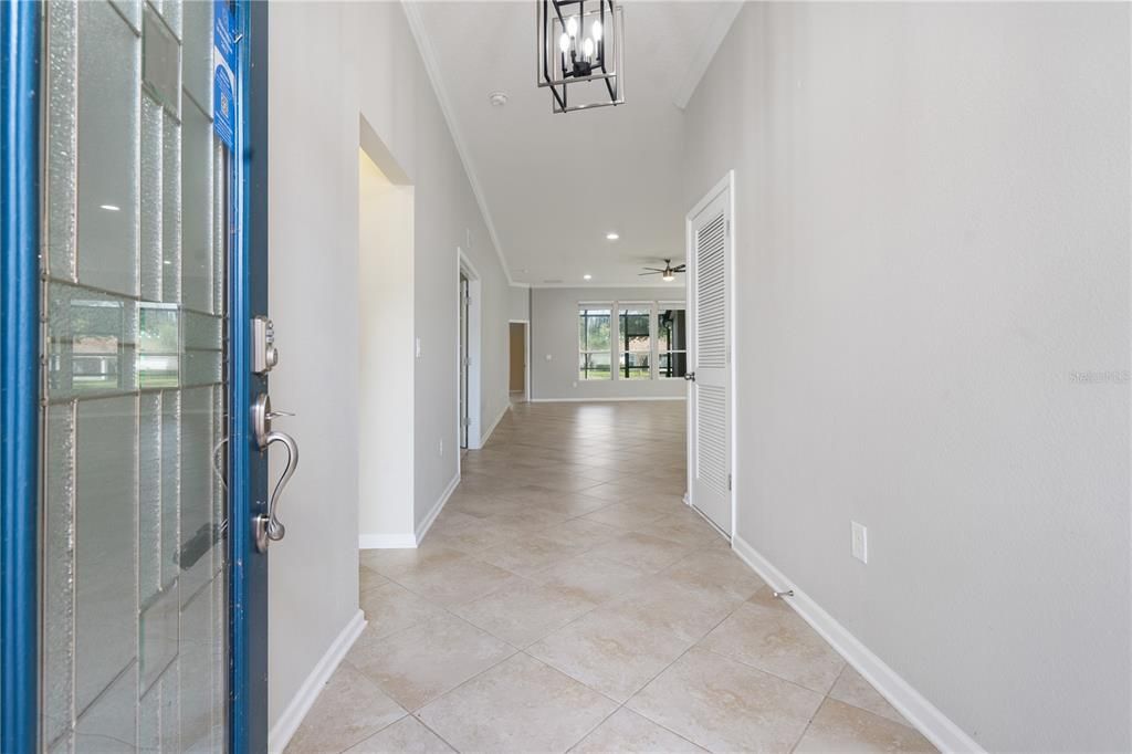 For Sale: $419,900 (3 beds, 3 baths, 2363 Square Feet)