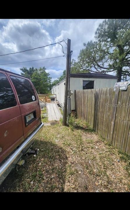 For Sale: $52,000 (2 beds, 1 baths, 672 Square Feet)