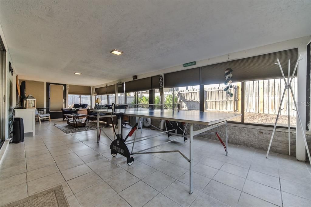 For Rent: $4,000 (3 beds, 2 baths, 1586 Square Feet)