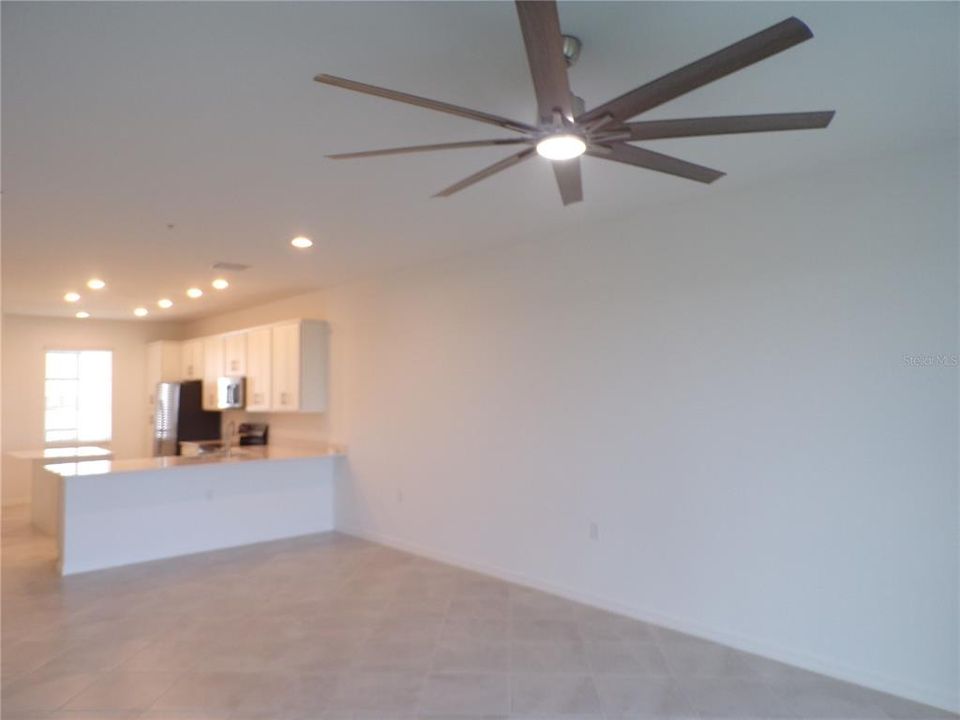 For Rent: $1,695 (2 beds, 2 baths, 1120 Square Feet)