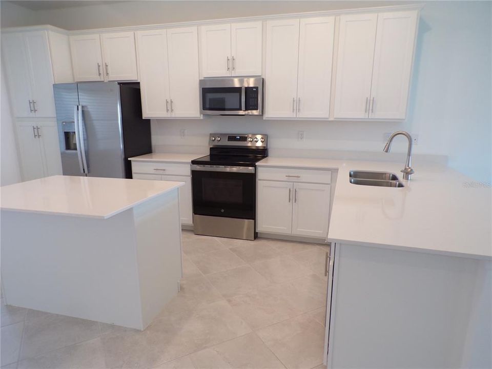 For Rent: $1,695 (2 beds, 2 baths, 1120 Square Feet)