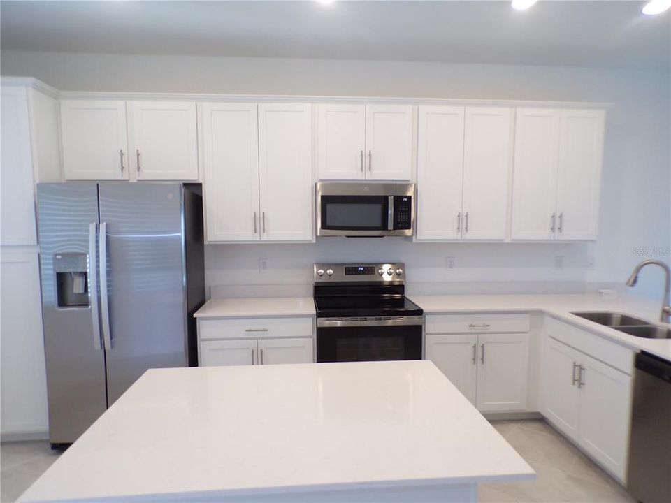 For Rent: $1,695 (2 beds, 2 baths, 1120 Square Feet)