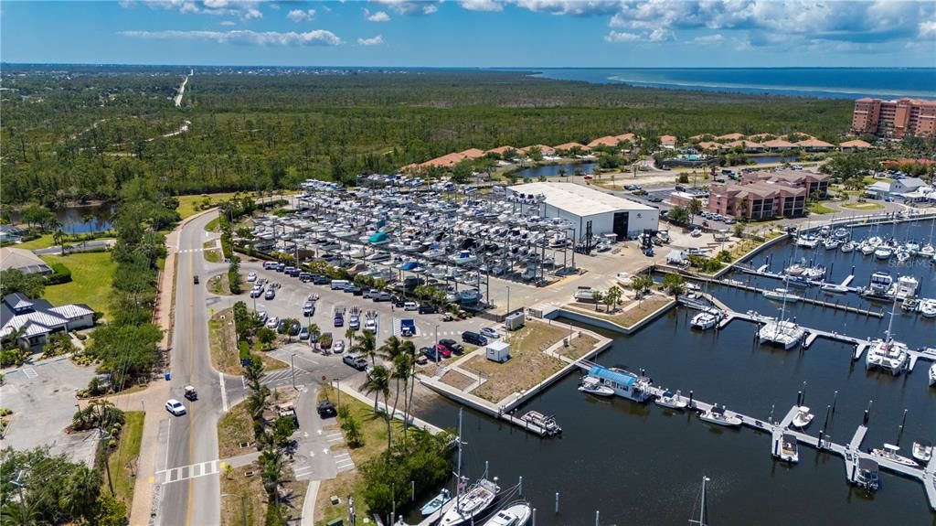 На продажу: $319,000 (2 спален, 2 ванн, 1162 Квадратных фут)