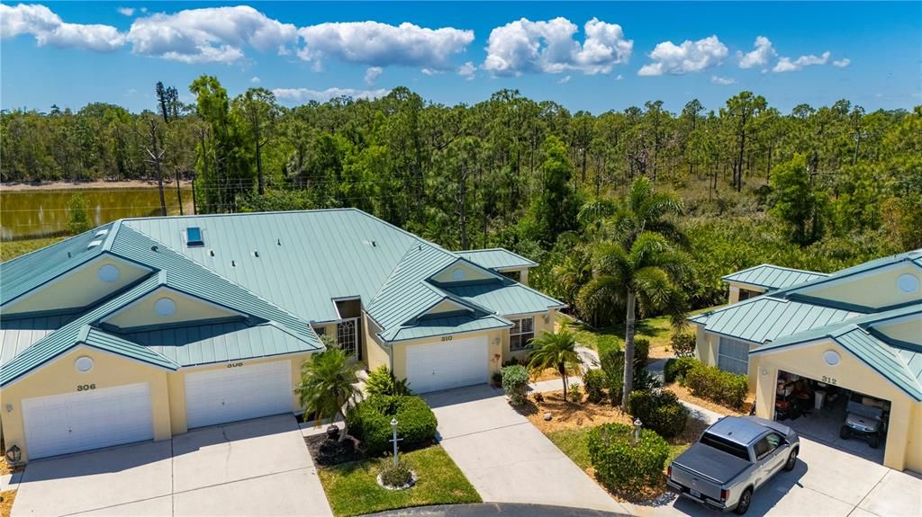 На продажу: $319,000 (2 спален, 2 ванн, 1162 Квадратных фут)